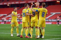 开云体育入口-欧塞尔继续领跑积分榜，继续保持不败