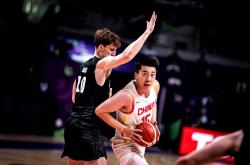 开云体育入口-步行者完胜深圳队，高诗岩带队取胜