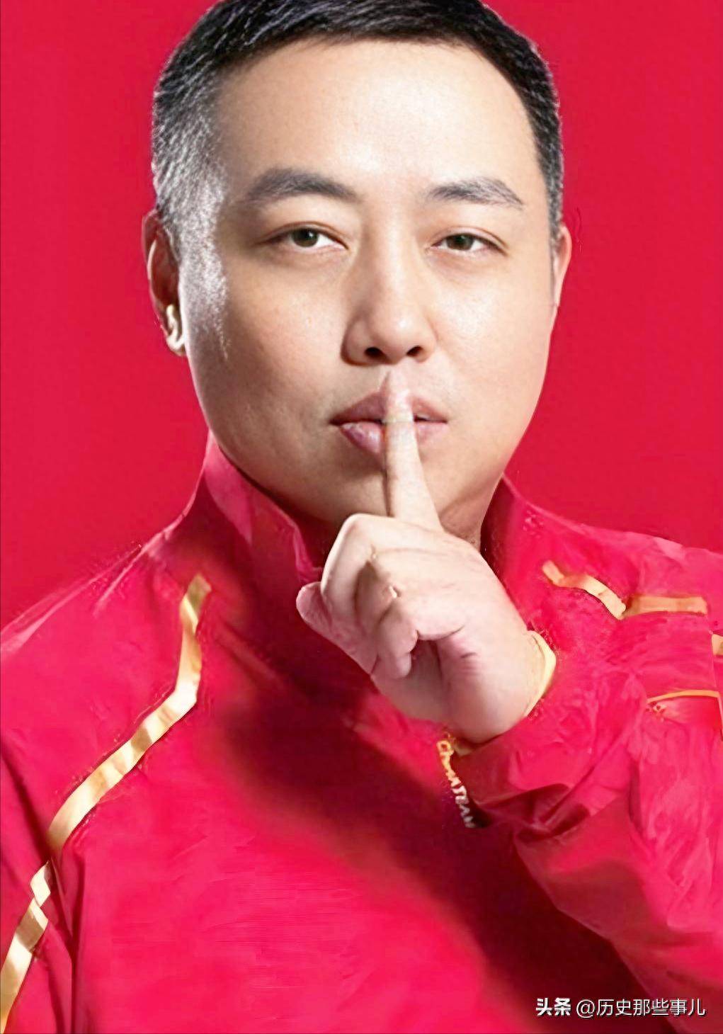 包含刘国梁的转会让粉丝历史性的词条