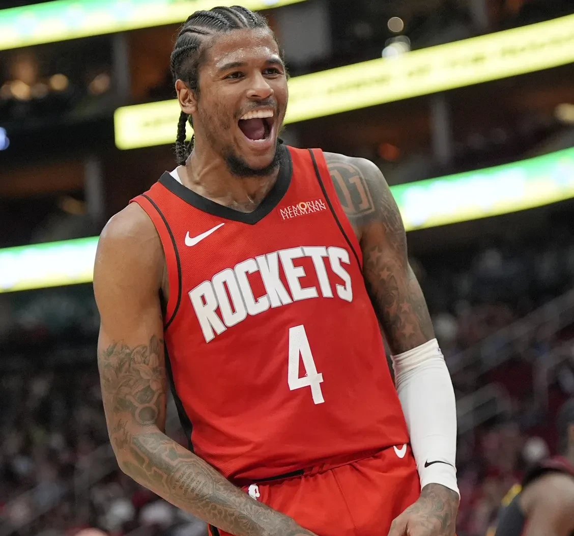 火箭主场不敌掘金,面临半决赛出局风险 火箭主场不敌掘金,面临半决赛出局风险