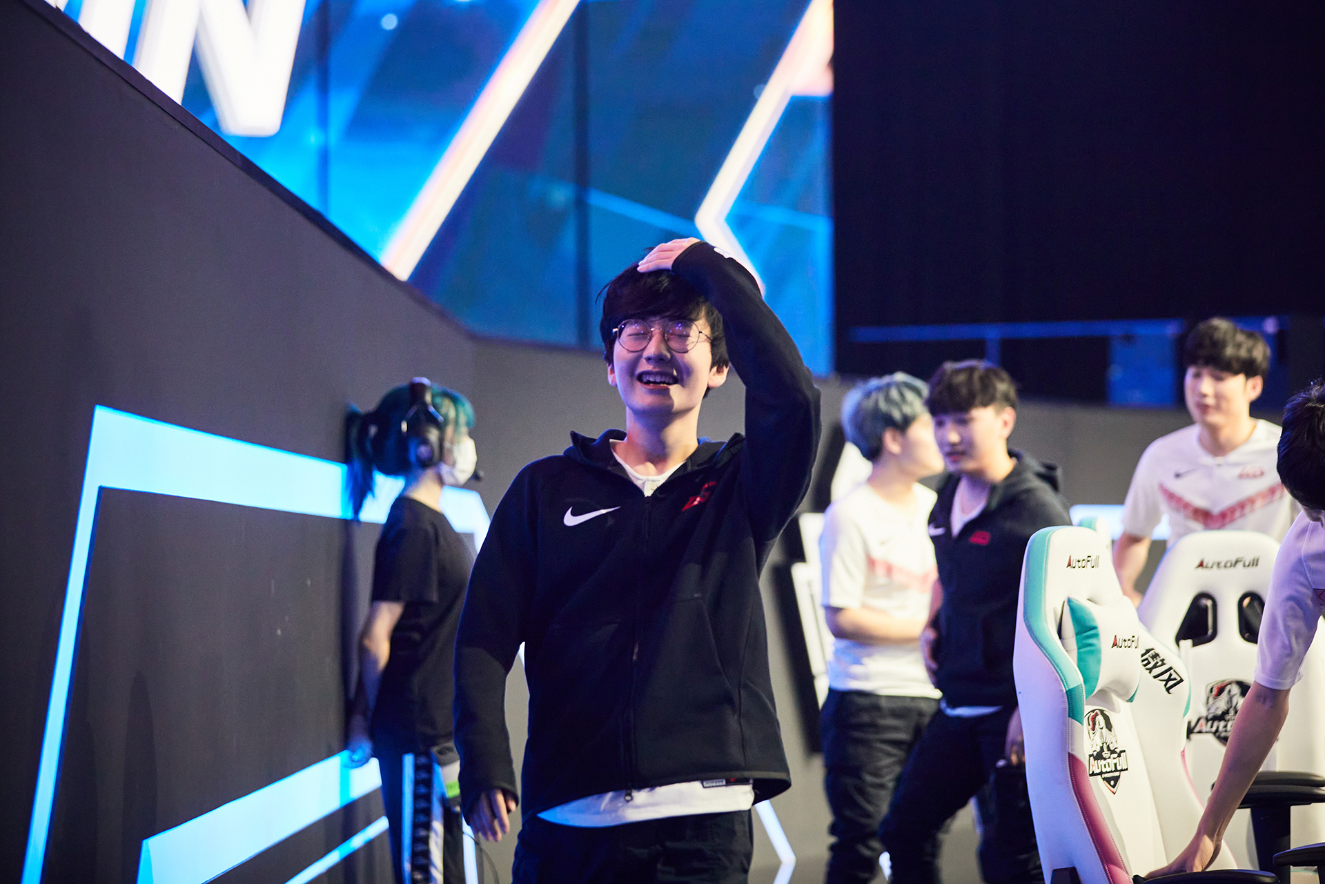 FLY翻盘TSM,Meiko操刀奇招英雄翻盘入围赛3:0(首尔) FLY翻盘TSM,Meiko操刀奇招英雄翻盘入围赛3:0(首尔)