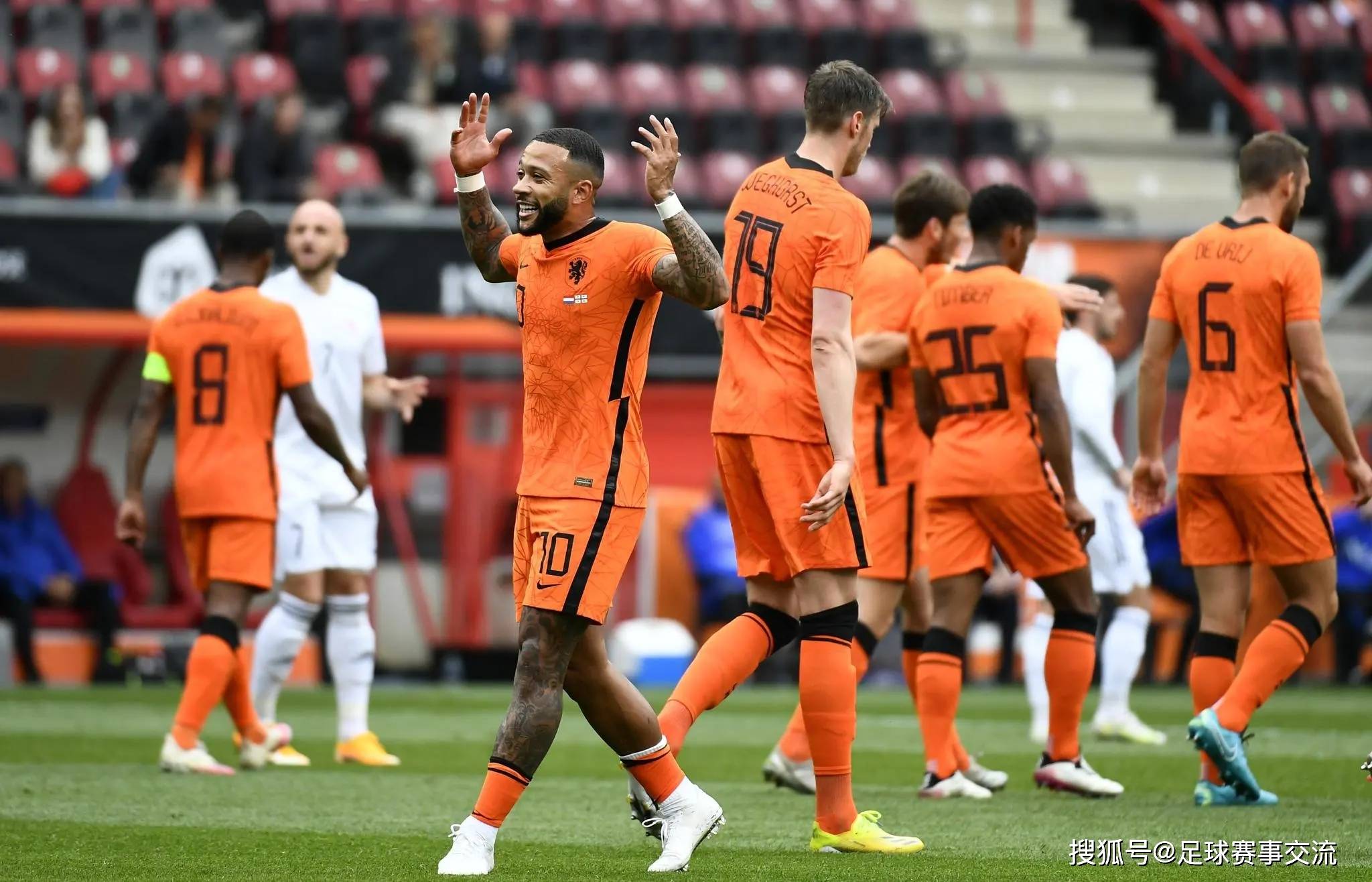 荷兰主场失利,被土耳其逆袭 荷兰主场失利,被土耳其逆袭