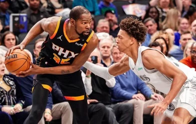 关于独行侠横扫巴西男篮，杜兰特关键制胜的信息