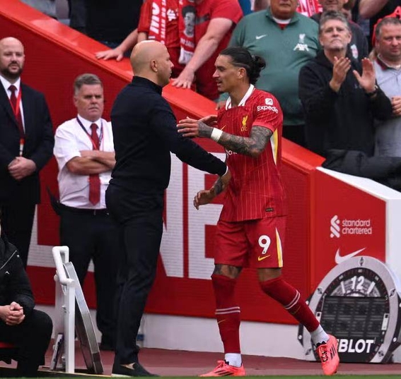 阿森纳鏖战切尔西，萨拉赫高光表现的简单介绍