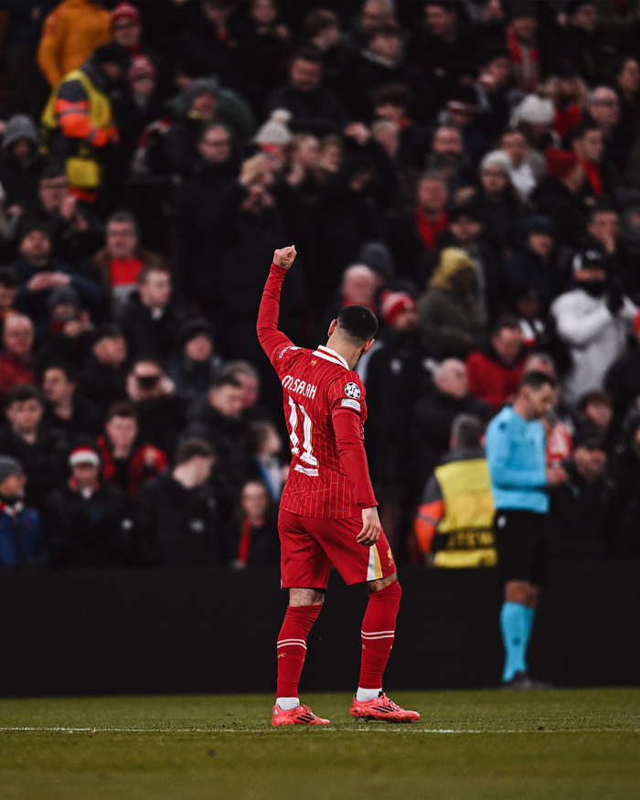 阿森纳鏖战切尔西，萨拉赫高光表现的简单介绍