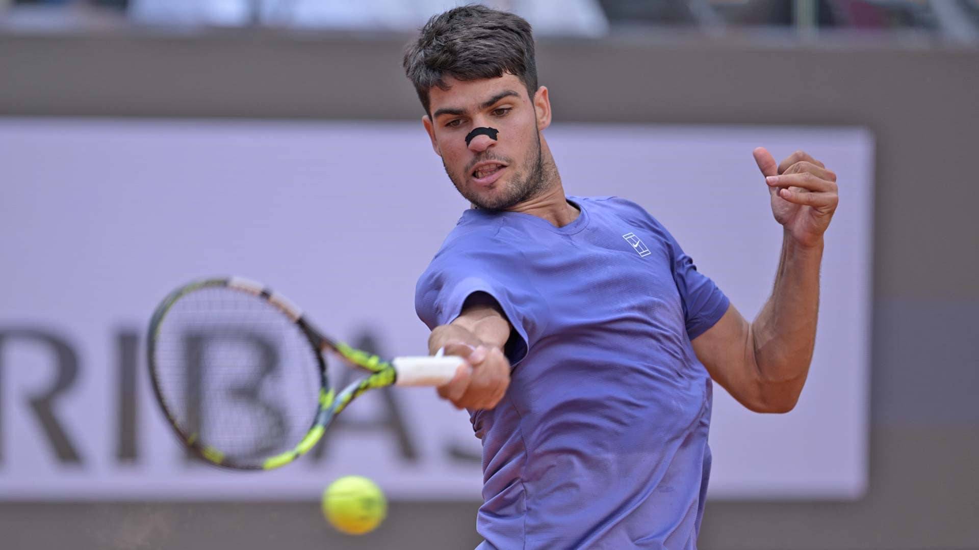 ATP总决赛完胜拉沃尔杯,阿尔卡拉斯带队取胜 ATP总决赛完胜拉沃尔杯,阿尔卡拉斯带队取胜