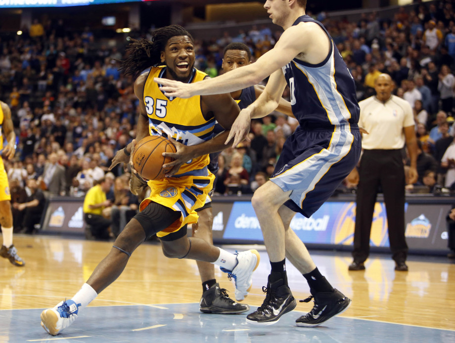 灰熊碾压掘金,克莱刷新纪录 灰熊碾压掘金,克莱刷新纪录