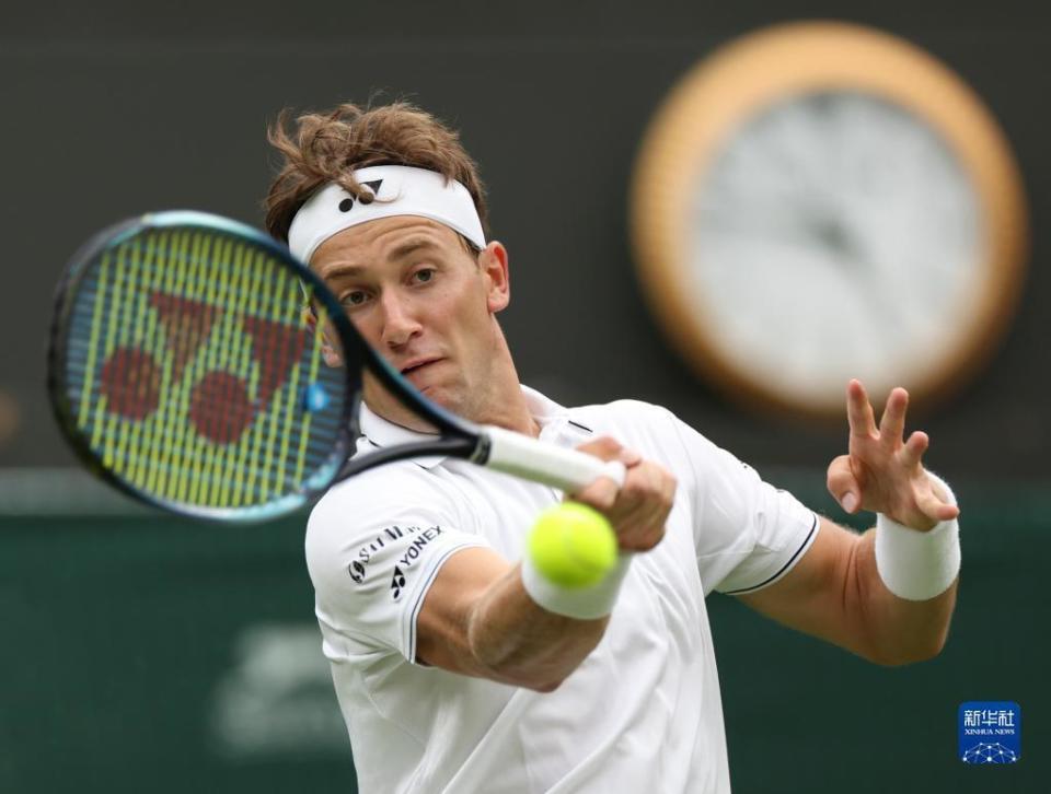 温网碾压法网,鲁德带队取胜 温网碾压法网,鲁德带队取胜